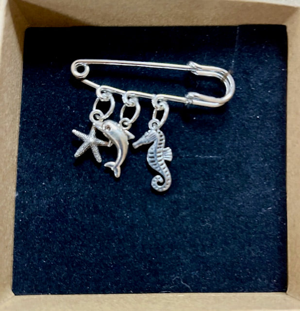 Kilt Pin Brooch - Silver Plated - by Maria Silmon The Conscious Jeweller