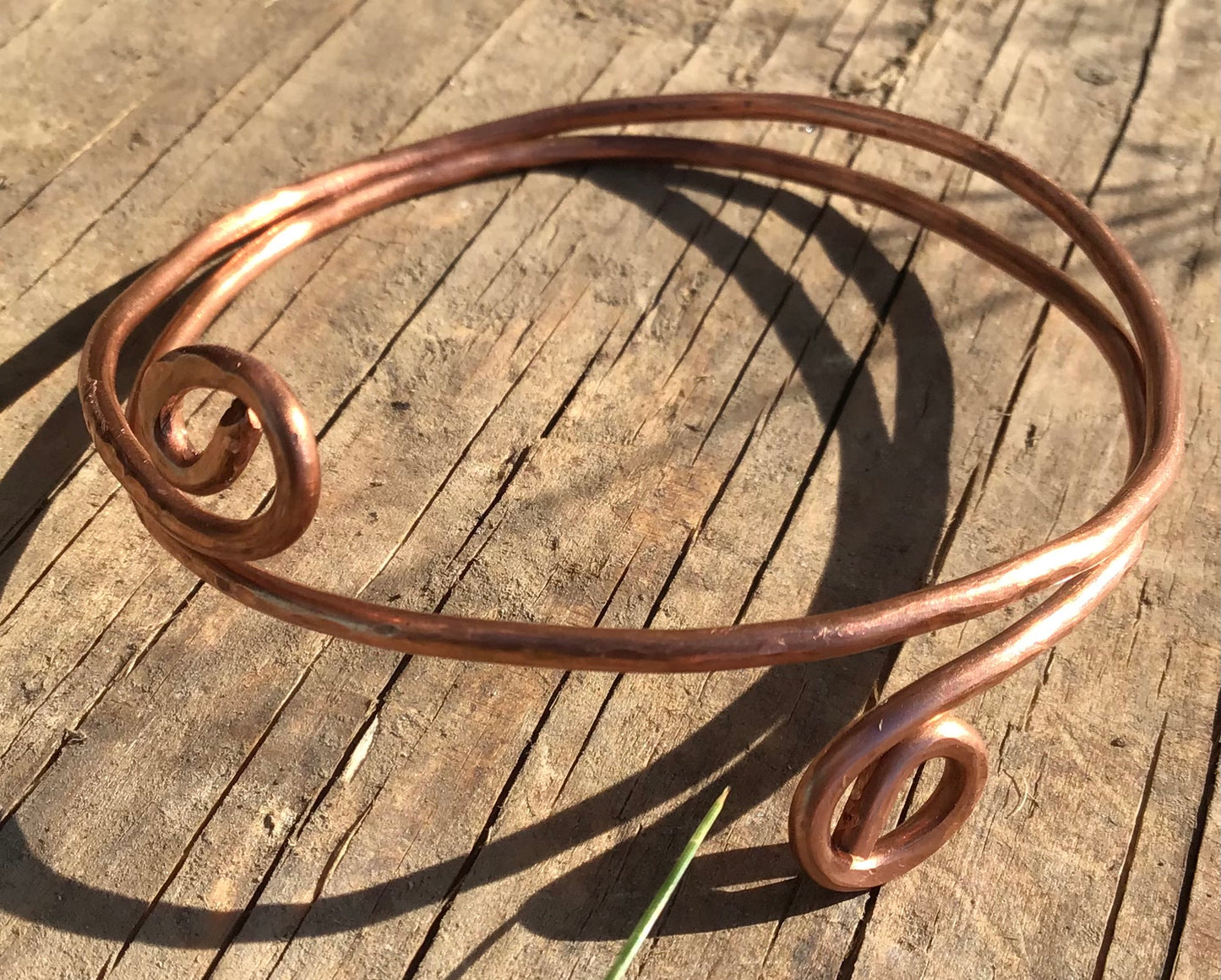 Coil Cuff By Maria Silmon