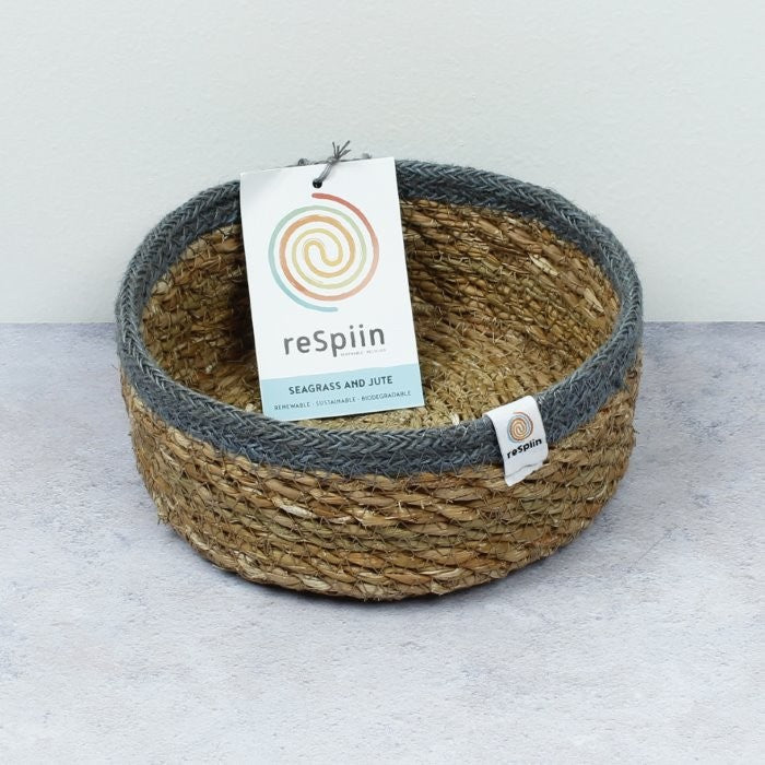 respiin Shallow Seagrass & Jute Basket - Natural/Grey - Small