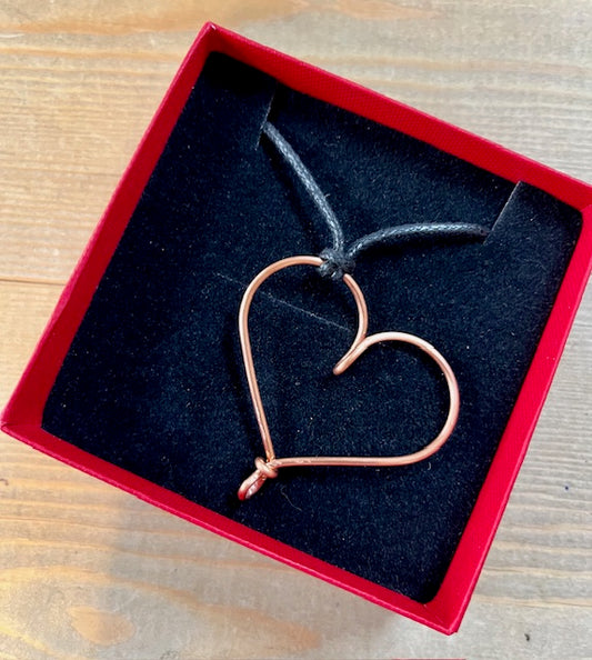 Copper Necklace - Heart Pendant by Maria Silmon - The Conscious Jeweller